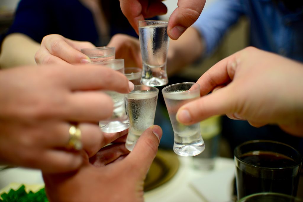 Alkohol forstærker uligheden i sundhed