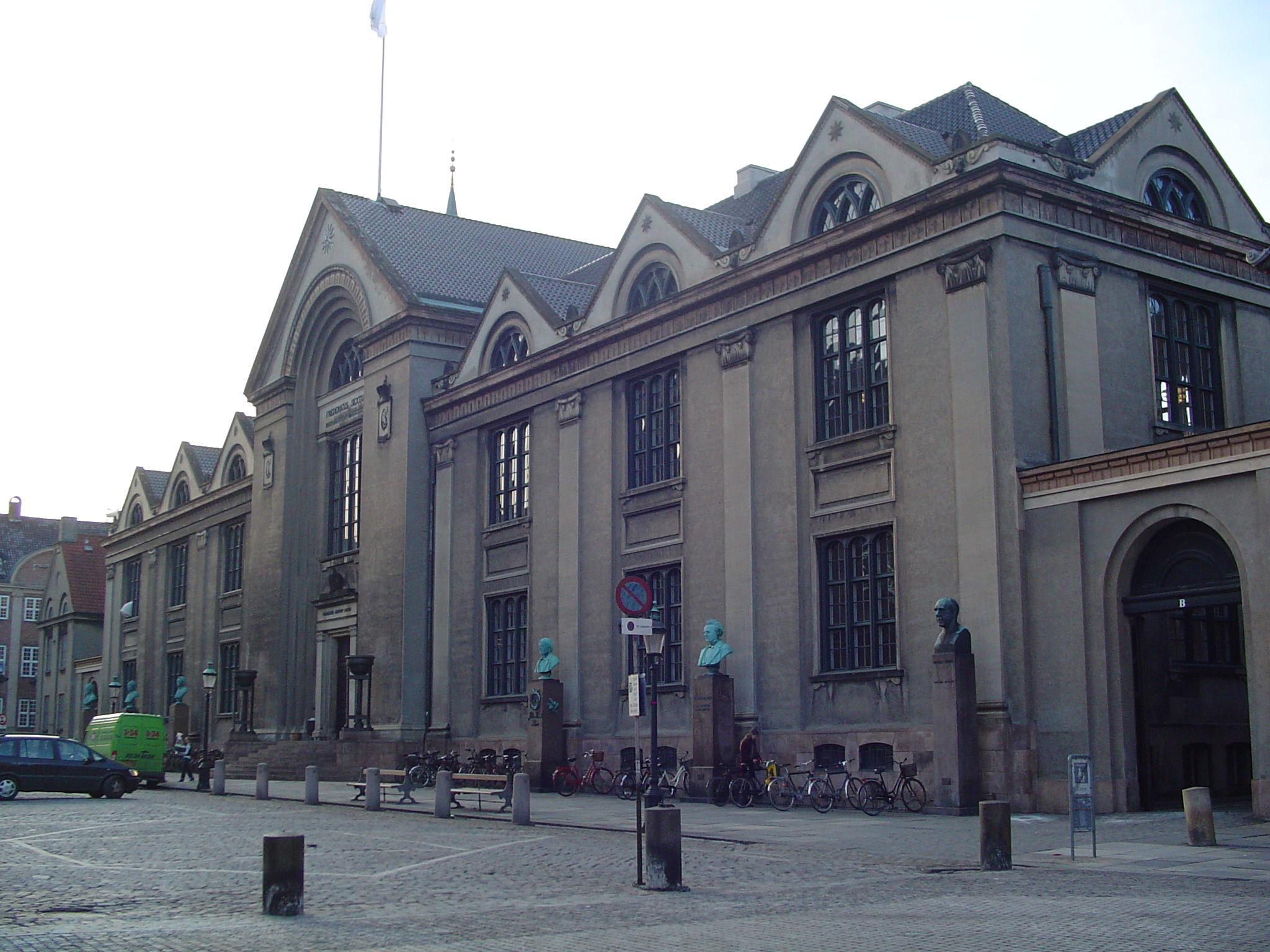 Vi trænger til nytænkning på de danske universiteter