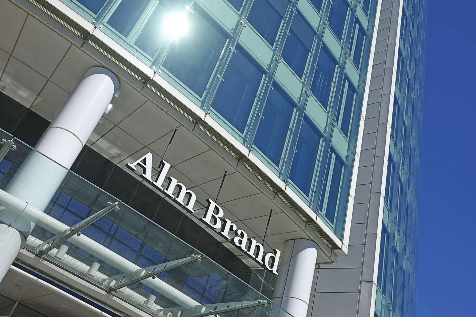 Alm. Brand køber Codan for 12,6 milliarder