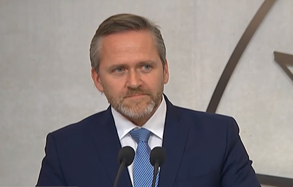 Samuelsen forsikrer: Jeg bliver som leder af LA