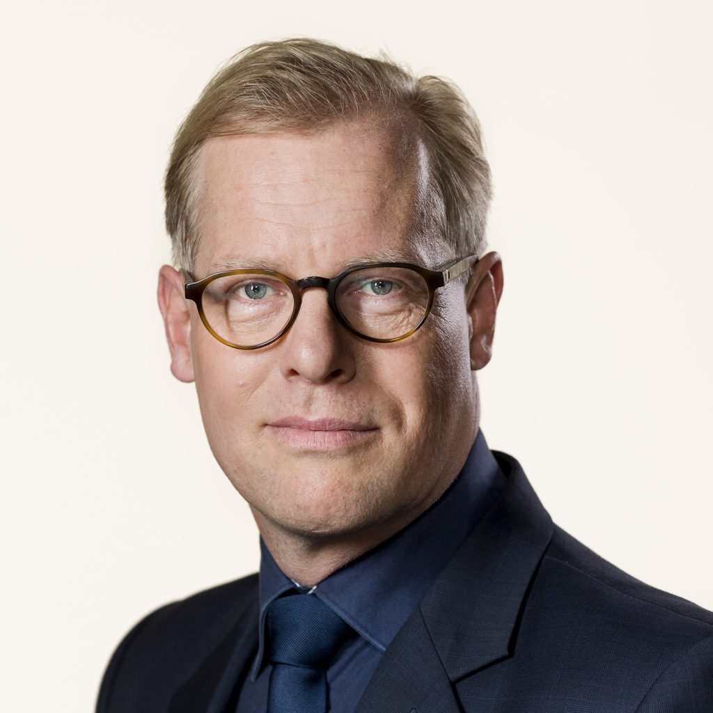 Lettet Carl Holst slipper for straffesag for embedsmisbrug