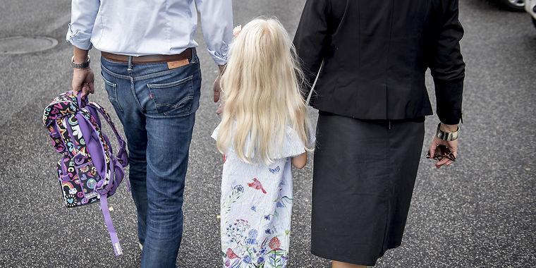 Udgangsforbud kan komme på tale i Danmark