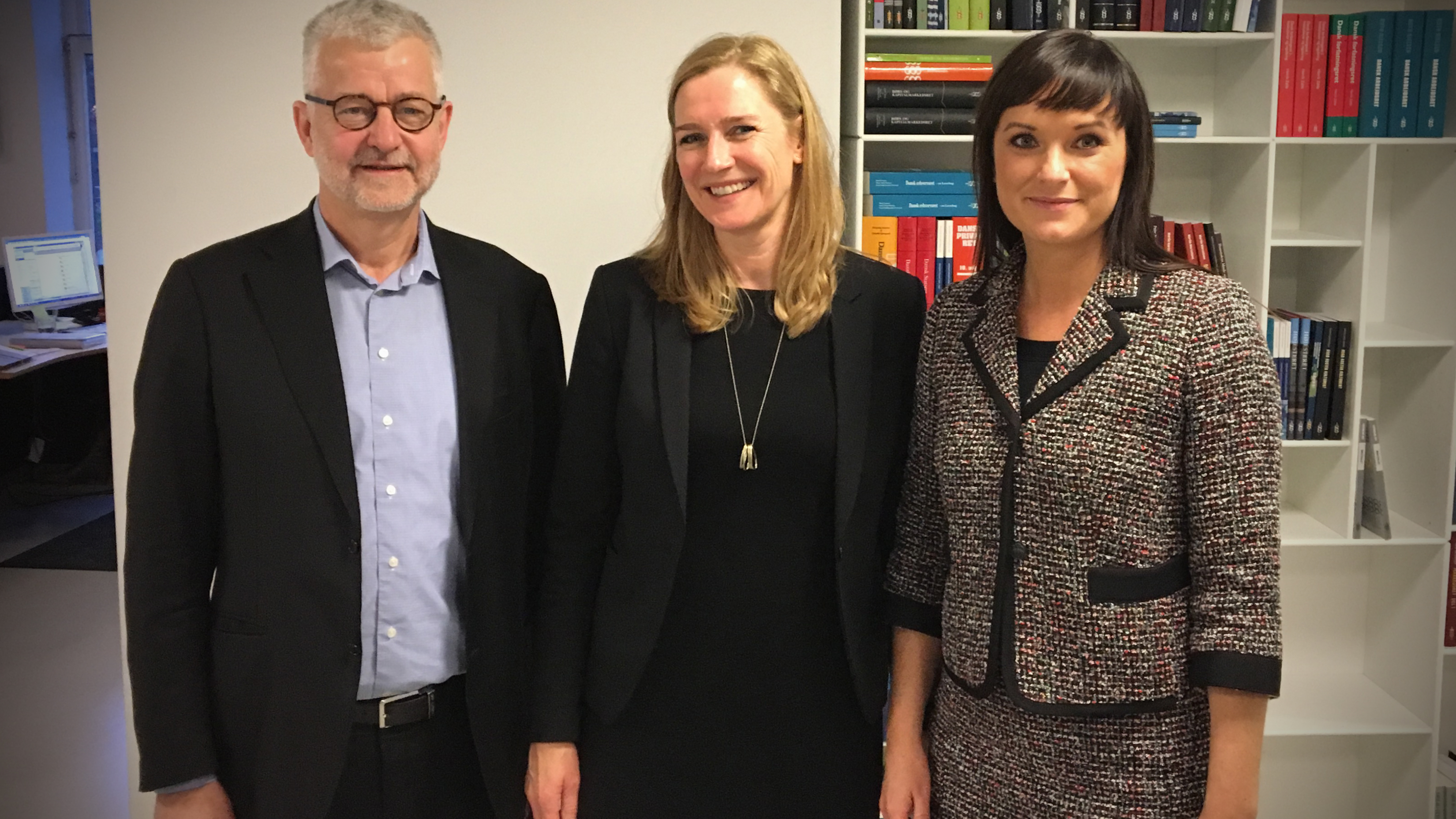 Kommissionens anbefalinger skal leve på de offentlige arbejdspladser