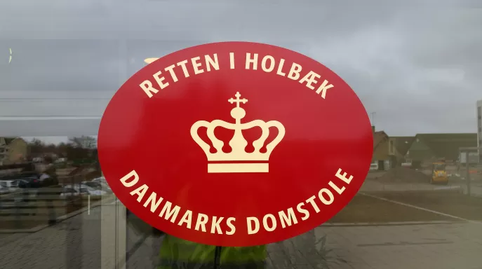 Søn levede otte år med vold: Faren dømt otte måneders fængsel
