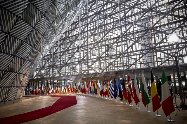 EU27 melder klar til exit-forhandlinger med briterne