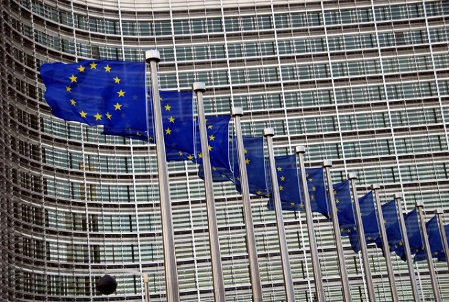 Nyt forslag: Landes EU-støtte kan suspenderes ved brud på retsstaten