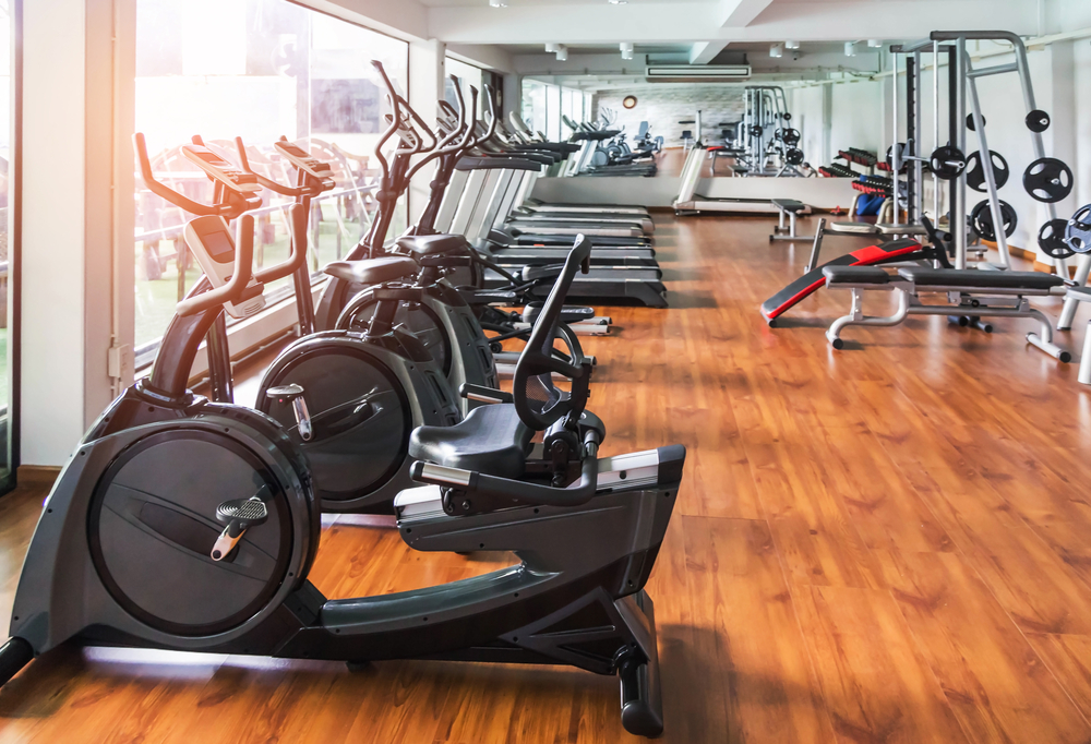 Fitnesscentre og svømmehaller kan åbne i morgen
