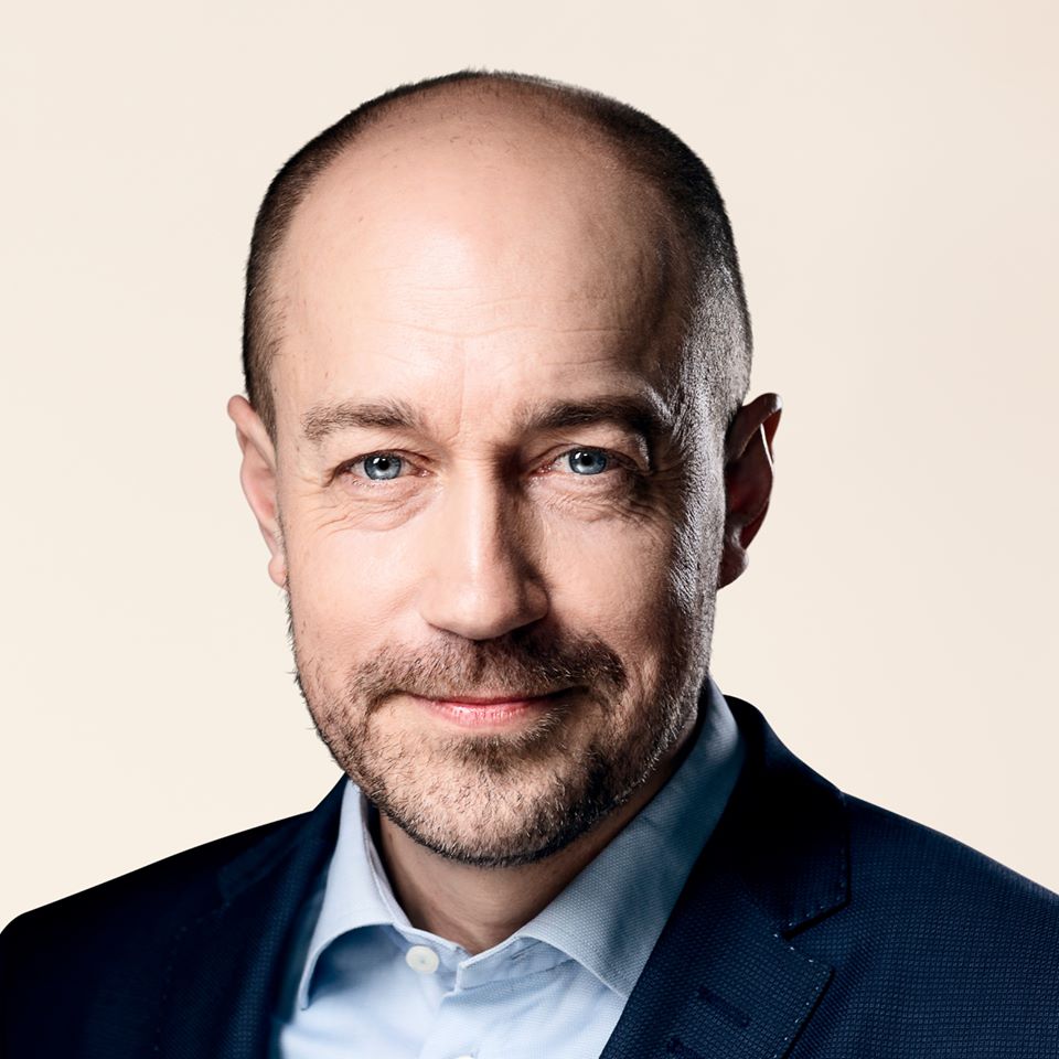 Heunicke holder pressemøde om covid-19