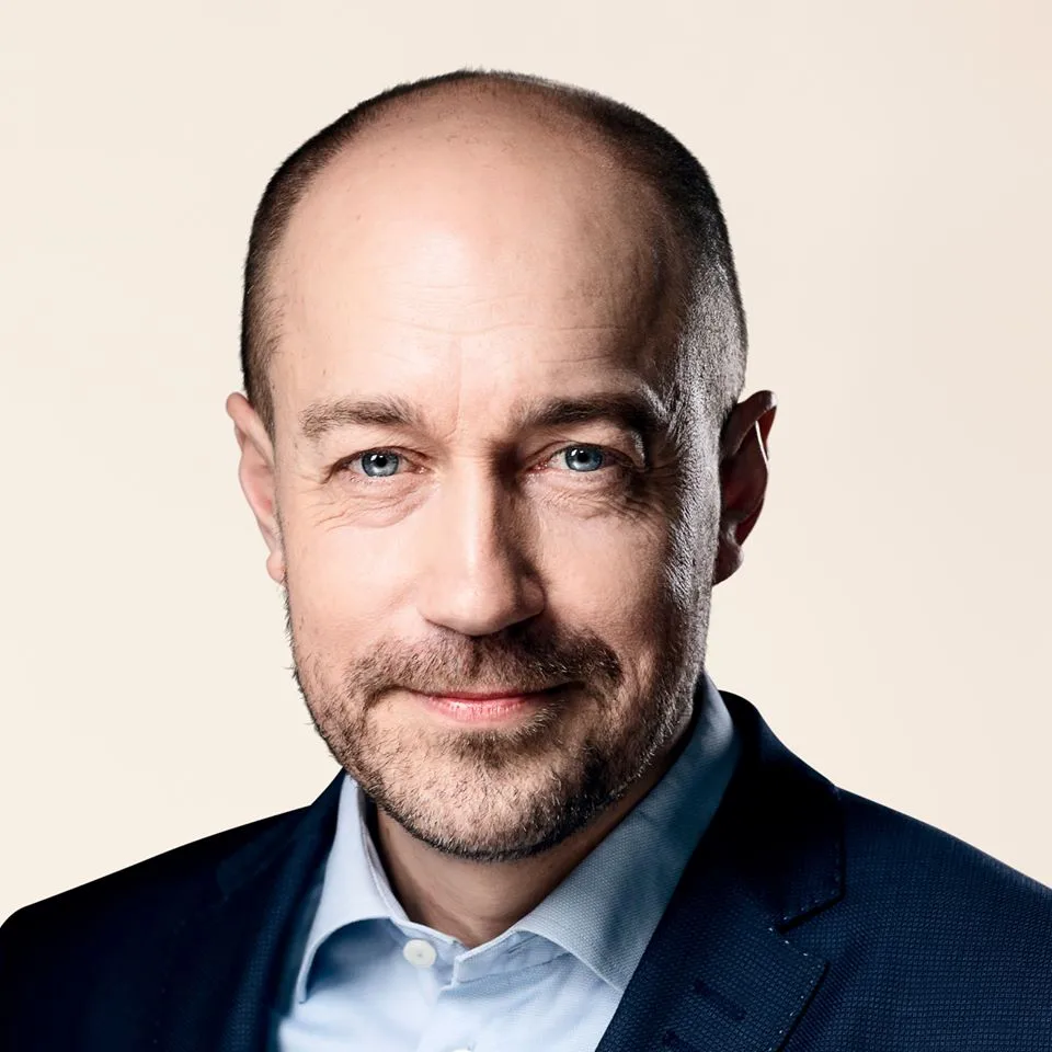 Heunicke holder pressemøde om covid-19