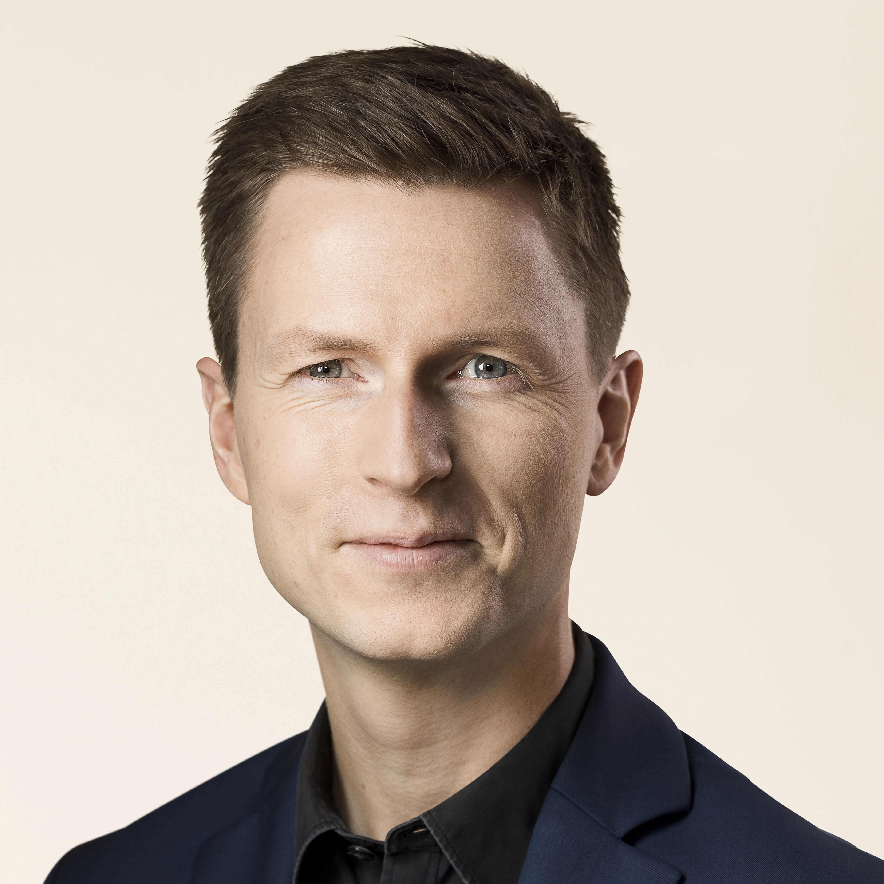 Regeringen kritiseres af eget bagland