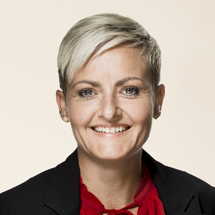 Pernille Rosenkrantz-Theil med opråb: Aflys alt!