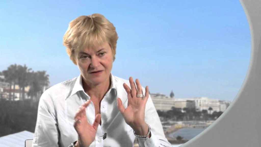 DR’s dramachef stopper og flere ansatte følger med