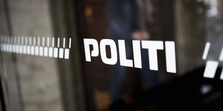 Bøderegn til unge festaber: Flere løb fra festen