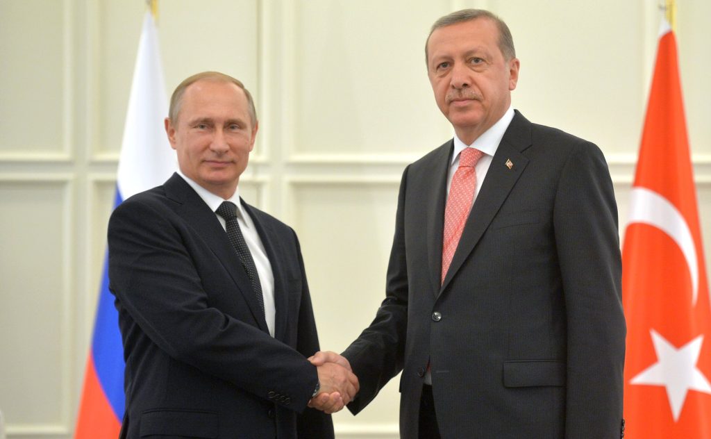 Rusland og Tyrkiet rykker tættere på hinanden