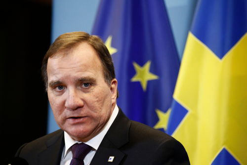 Löfven overlever ikke mistillidsafstemning
