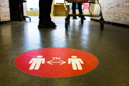 Regeringen melder ud: Plan for udfasning af restriktioner