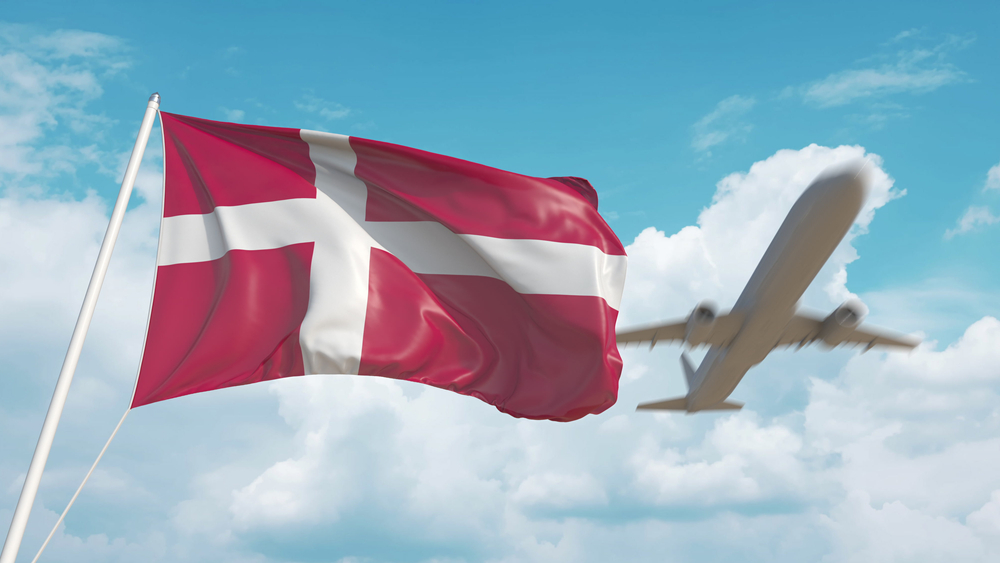 Krav om negative tests for alle passagerer fra UK