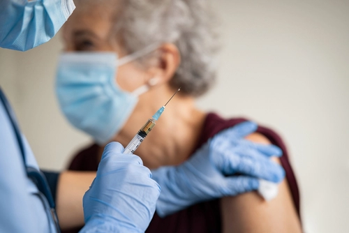 Nu bliver det nemmere at få en tid til vaccination mod COVID-19