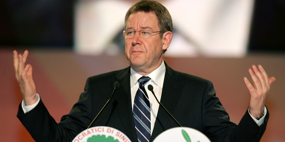 Poul Nyrup snød danskerne for efterløn: Fik selv stor pension oven i kæmpe løn fra Europa Parlamentet