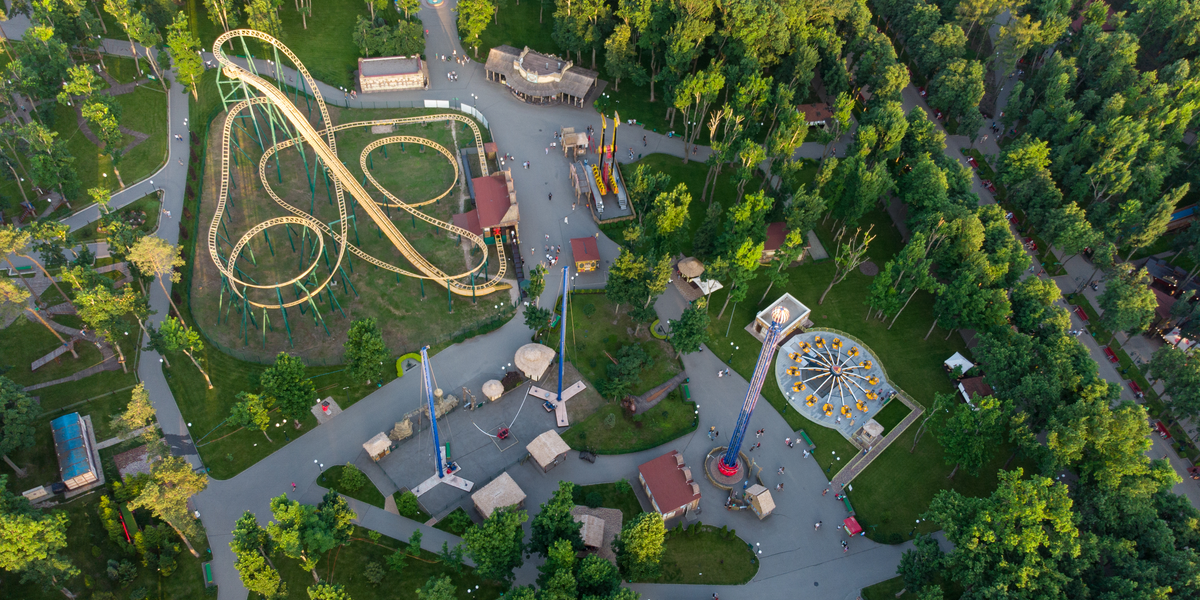 Se videoen: Russerne bomber forlystelsespark
