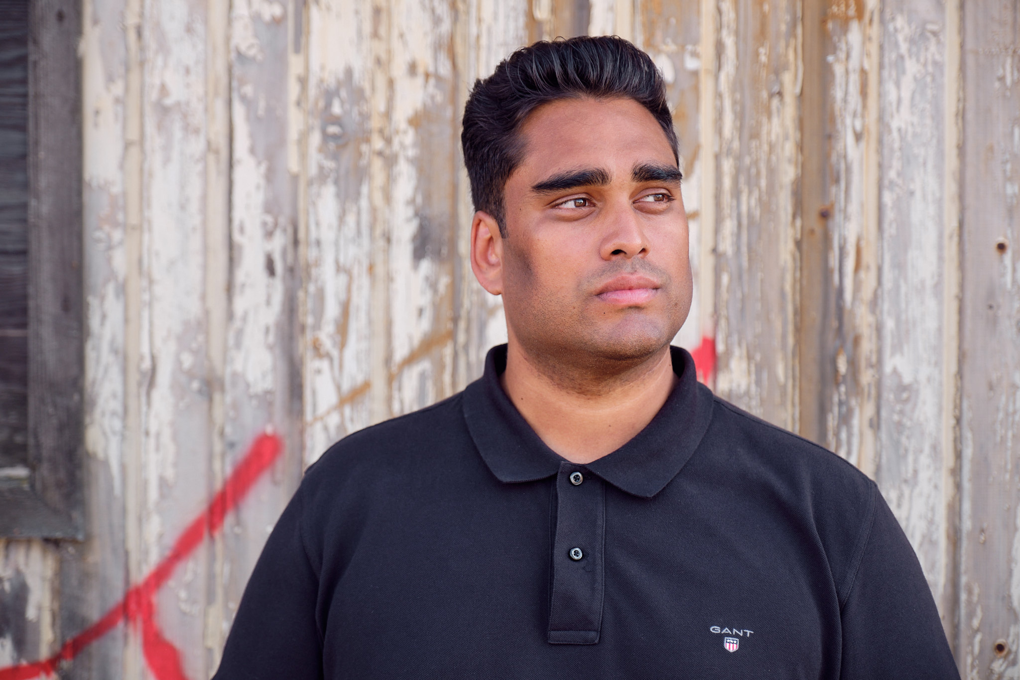 Det er alt for let at slippe af sted med racisme