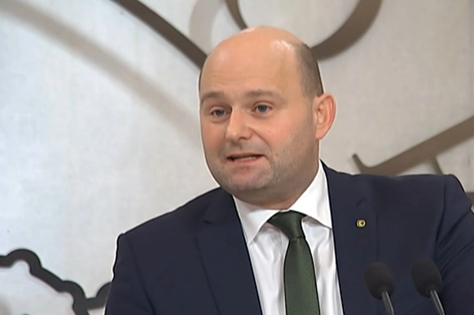 De Konservative vil uddele skattelettelser i bund og top