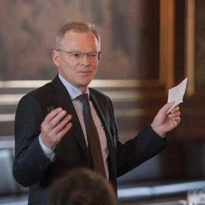 Erhvervsliv til Mette F: Dårlig ide at lave lov om cheflønninger