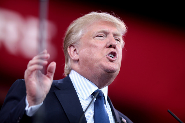 Ville angribe Mexico og skyde demonstranter: Så gal var Trump som præsident