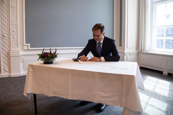 Regeringen indgår bred aftale om sommer- og erhvervspakke