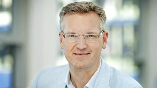 Transport af nyhedsdirektør har kostet DR en million