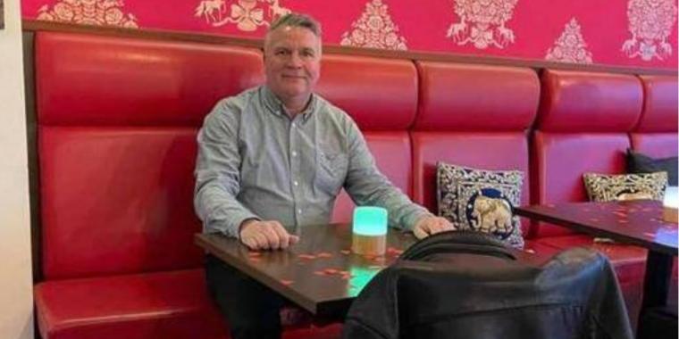 Opfordrede butikker til at åbne: Iscenesatte falskt restaurantbesøg