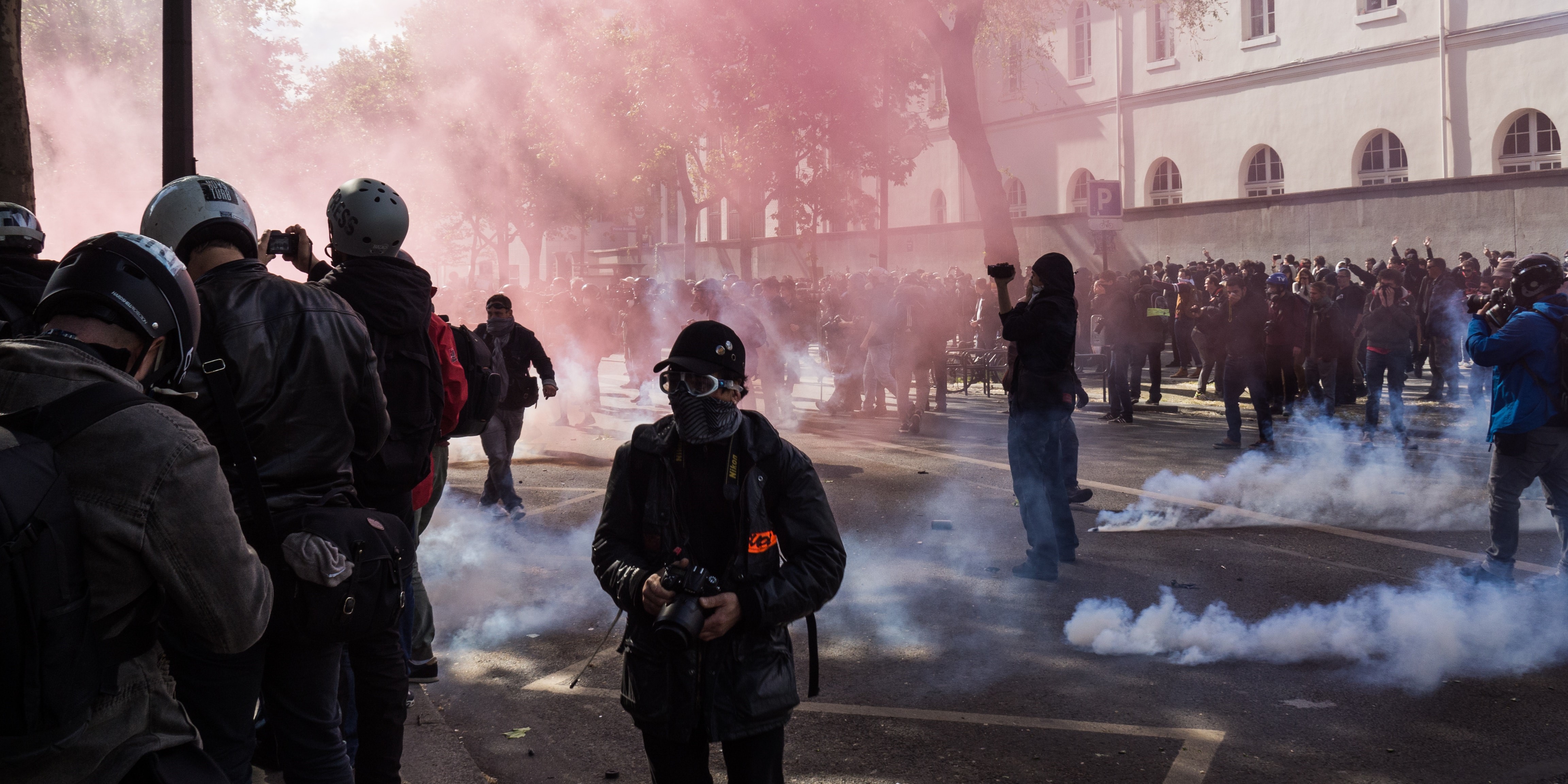 Pas på: Voldsomme demonstrationer i europæisk storby