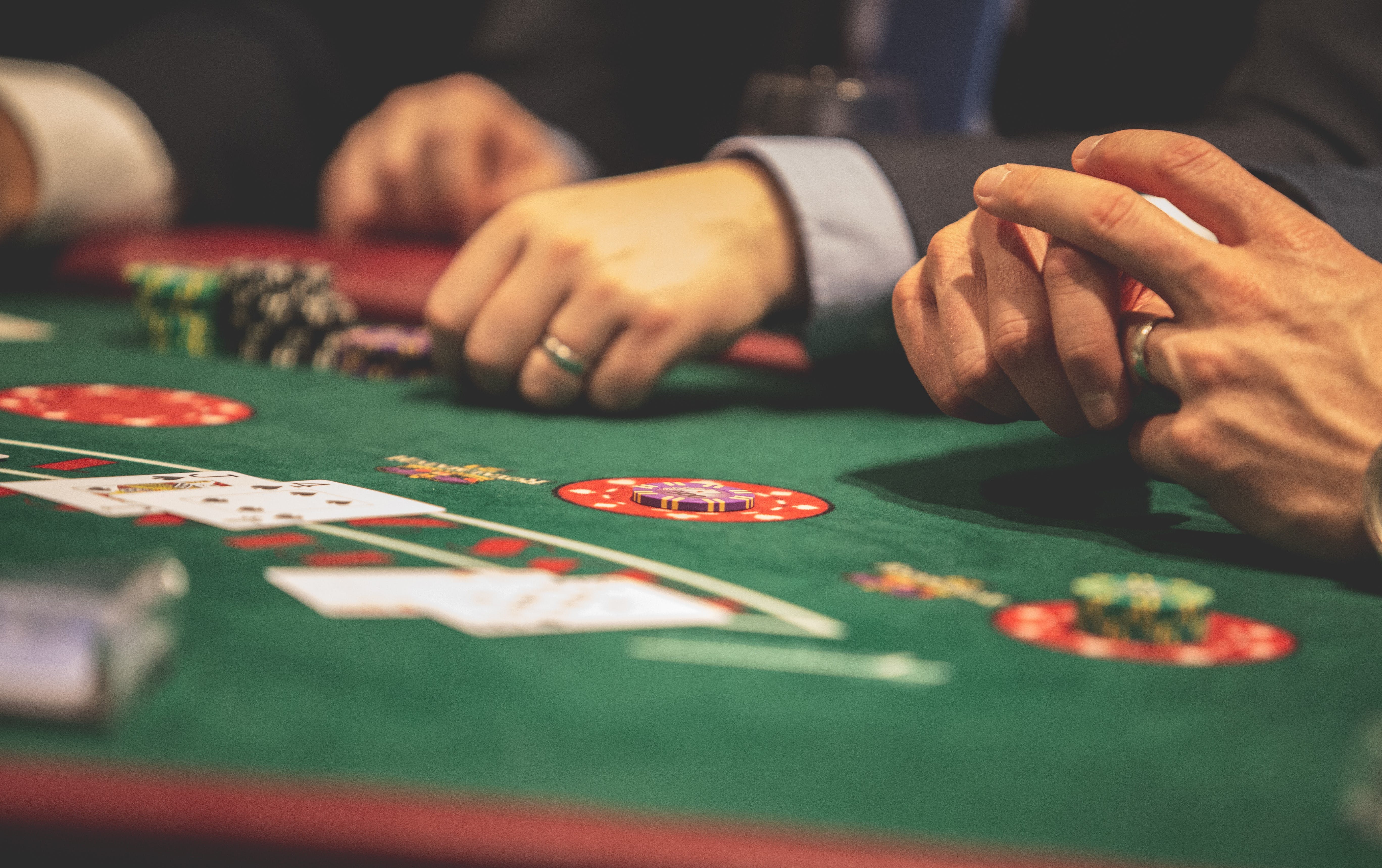 Casinoer lokker med free spins for at tiltrække nye spillere