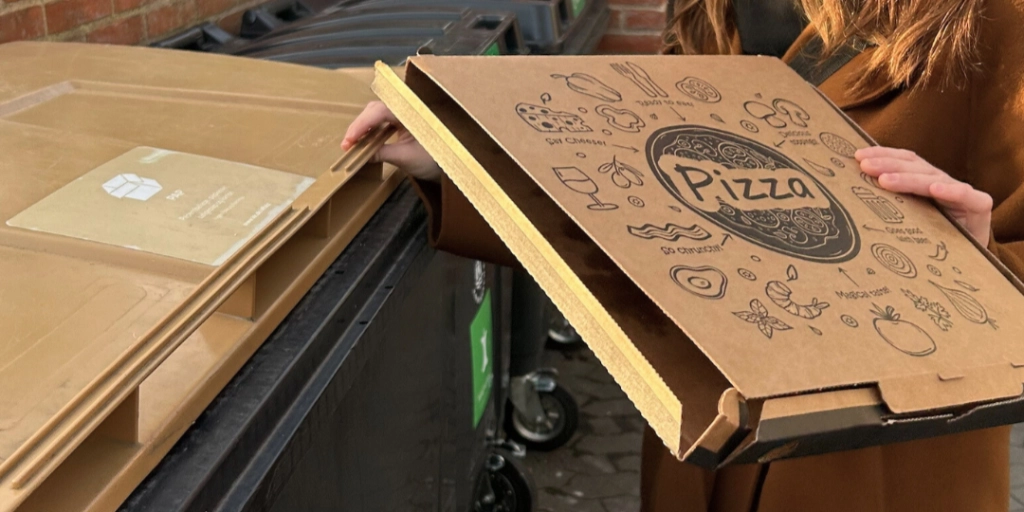 Gælder fra i dag: Nu kan pizzabakker sorteres som pap her