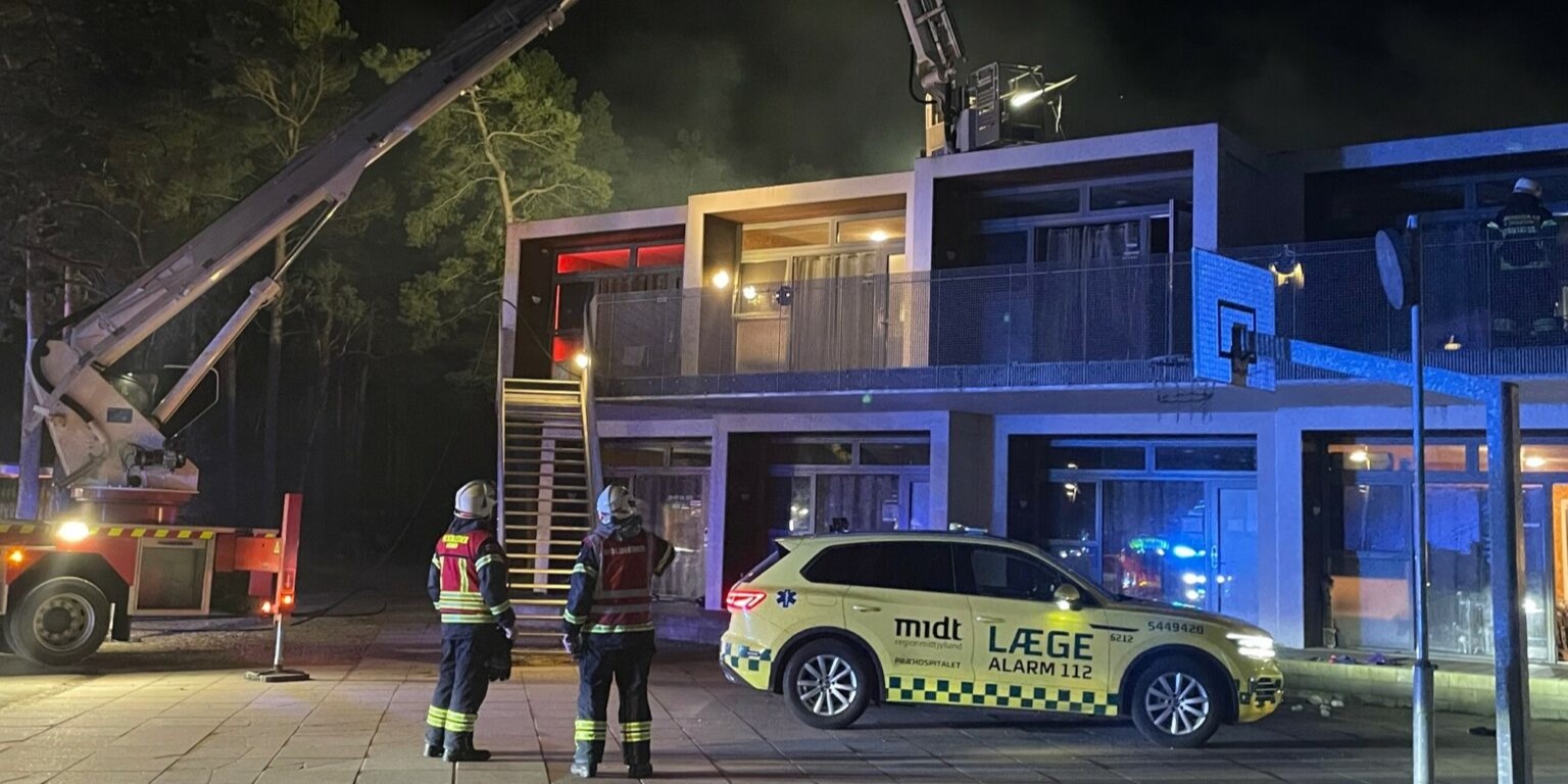 19-årig alvorligt såret – 3 kvinder anholdt for brandstiftelse