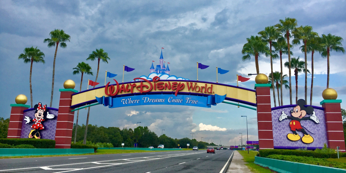 Disney World overtages af amerikansk guvernør