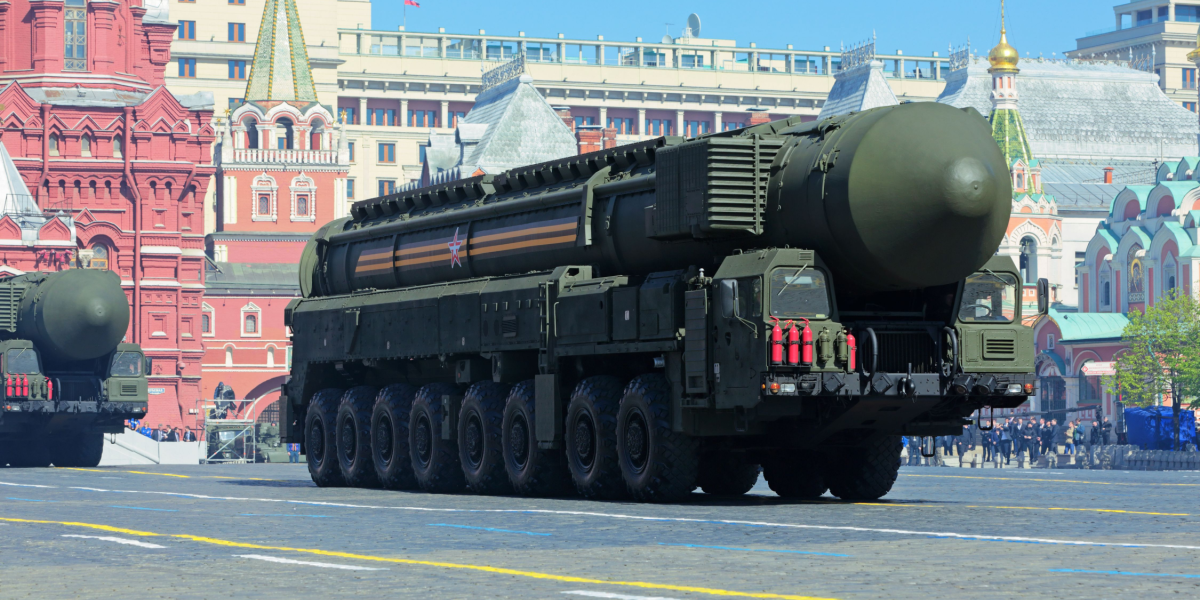 3000 deltagere: Rusland tester “uovervindeligt” atomvåben