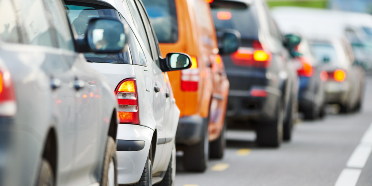 Uheld spærrer motorvej, over 8 kilometer kø