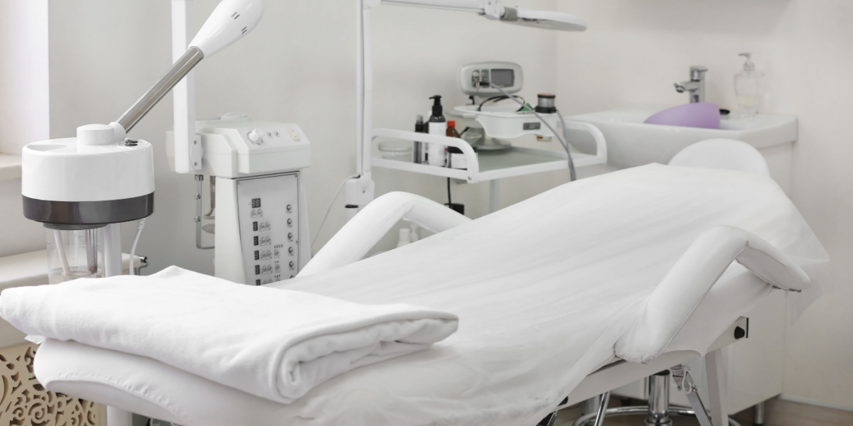 Klinik holdt åbent under corona – det blev en dyr fornøjelse