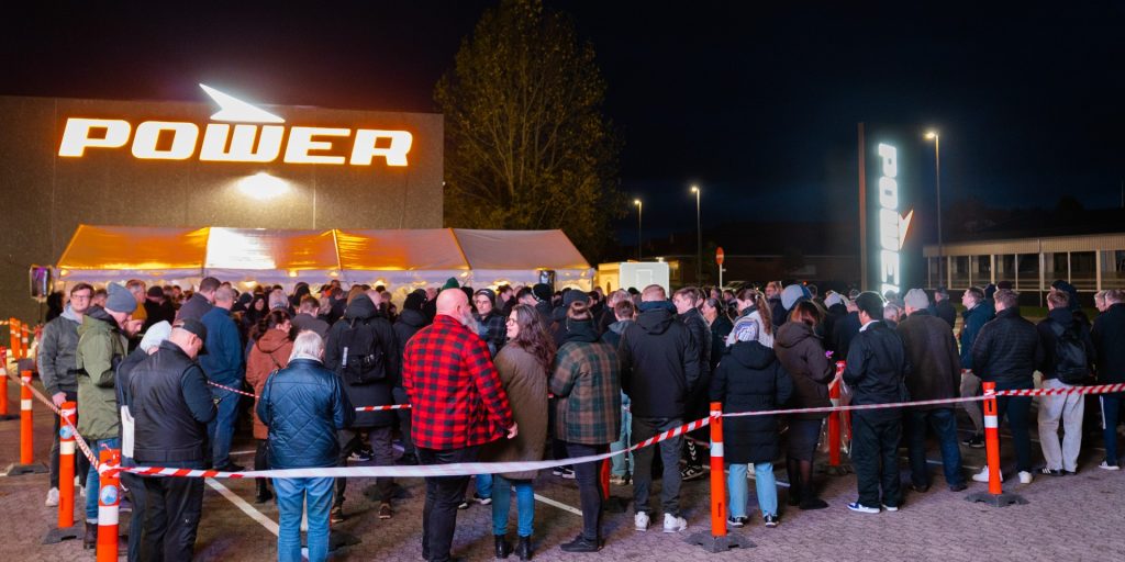 Er den købet værd? Viral køkkenmaskine bliver revet væk i Danmark