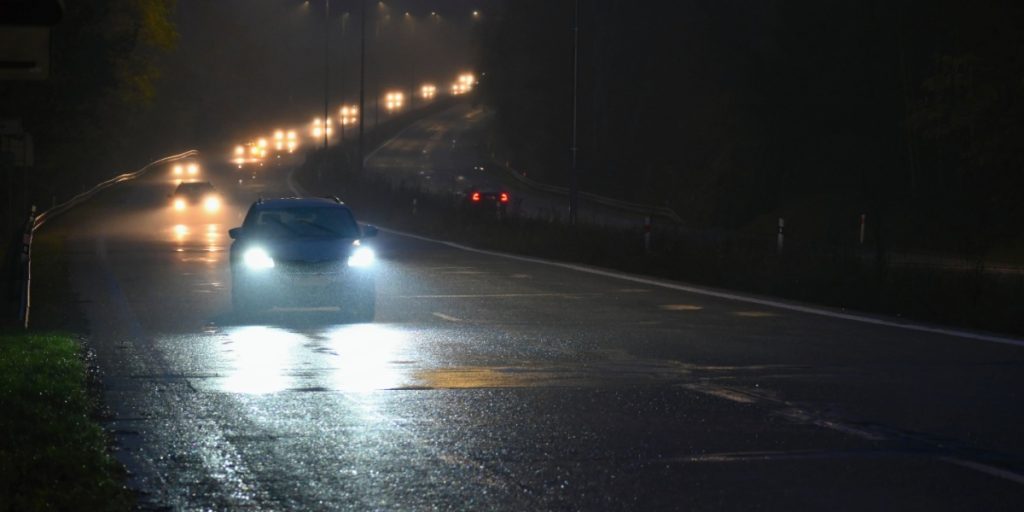 Få kender instrumentbrættricket: Blænding af LED-forlygter bekæmpes med et snuptag