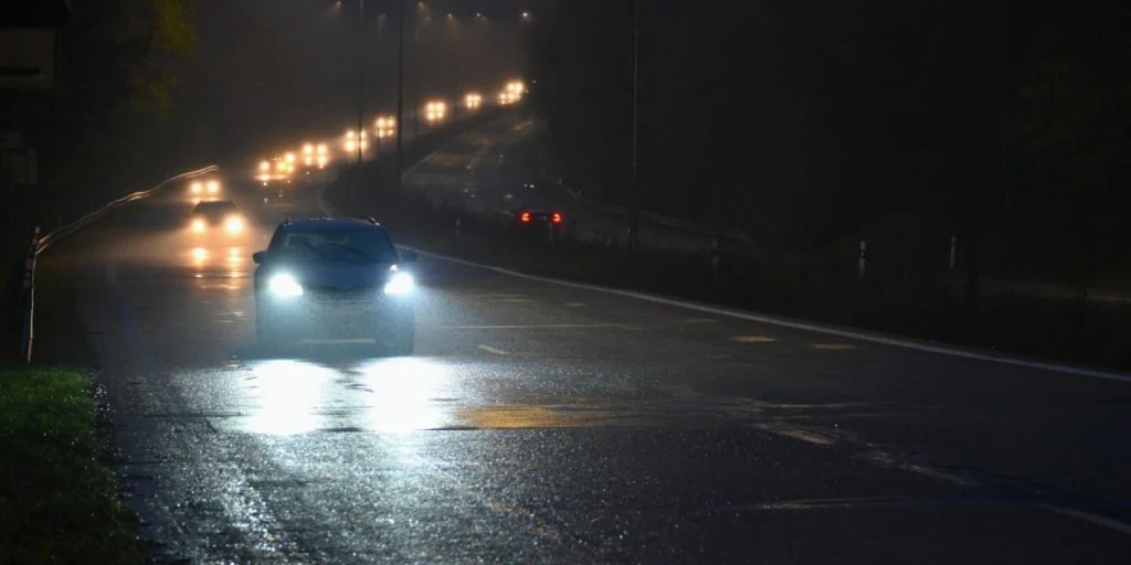 Få kender instrumentbrættricket: Blænding af LED-forlygter bekæmpes med et snuptag