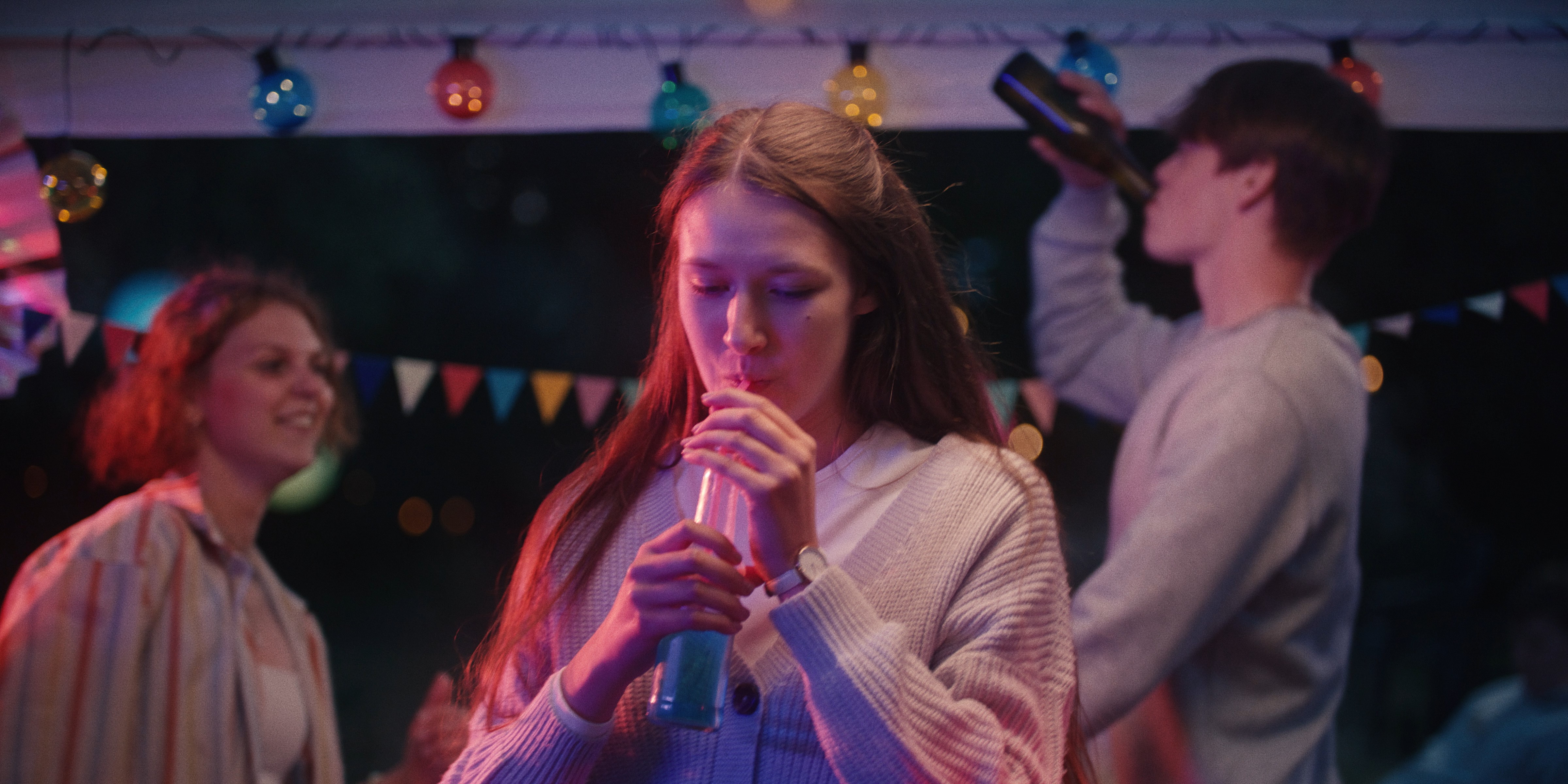 Inden sommerens festivaller: Sådan taler du med unge om alkoholforbrug