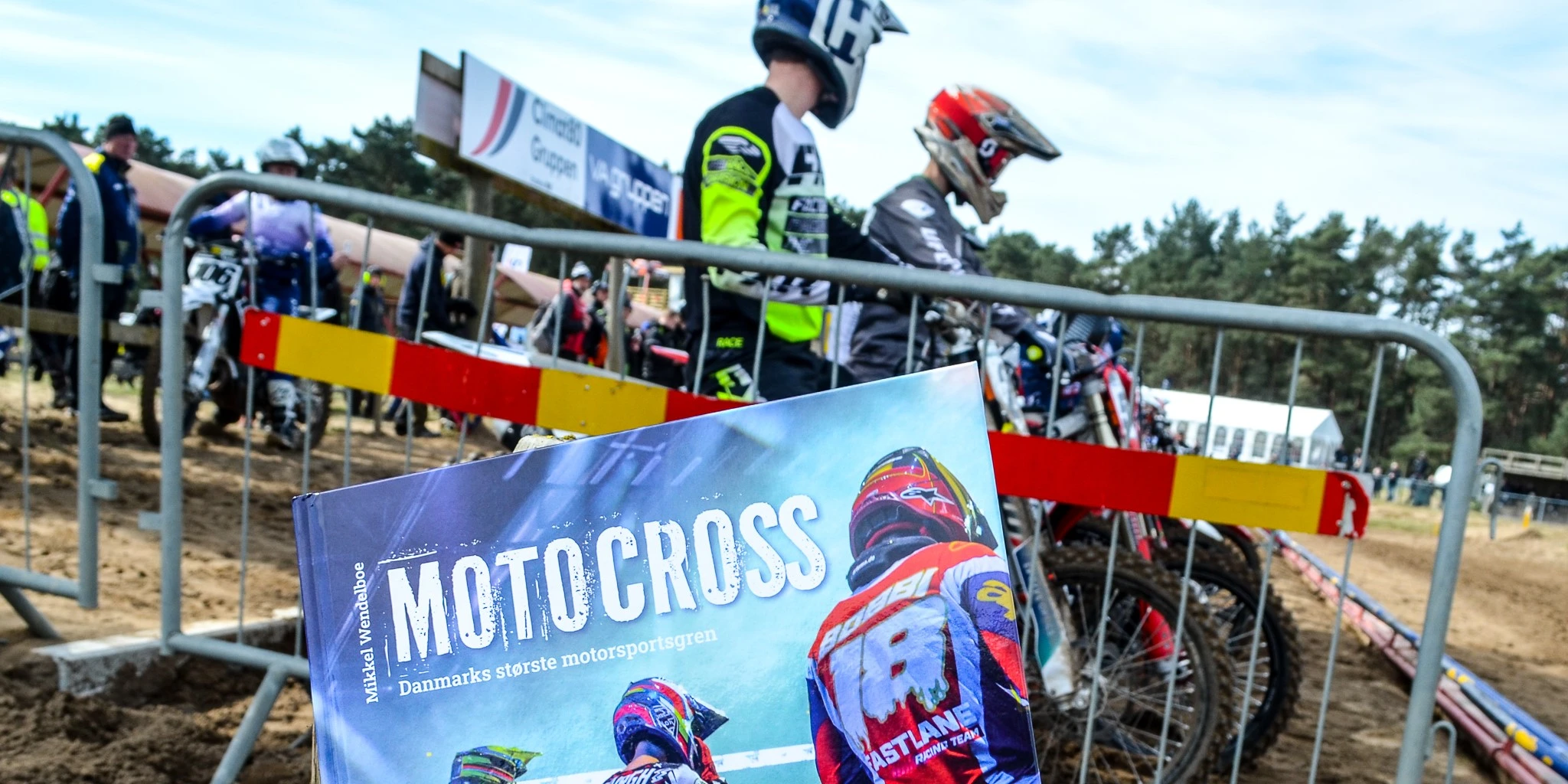 En hyldest til sporten: Sportsjournalist klar med bog Danmarks største motorsportsgren