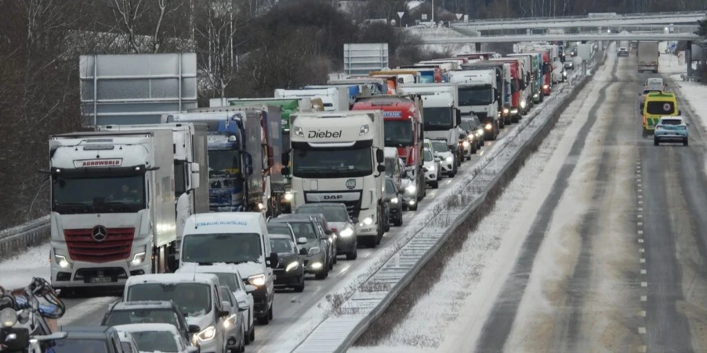 10 kilometer kø: Flere motorveje helt spærret