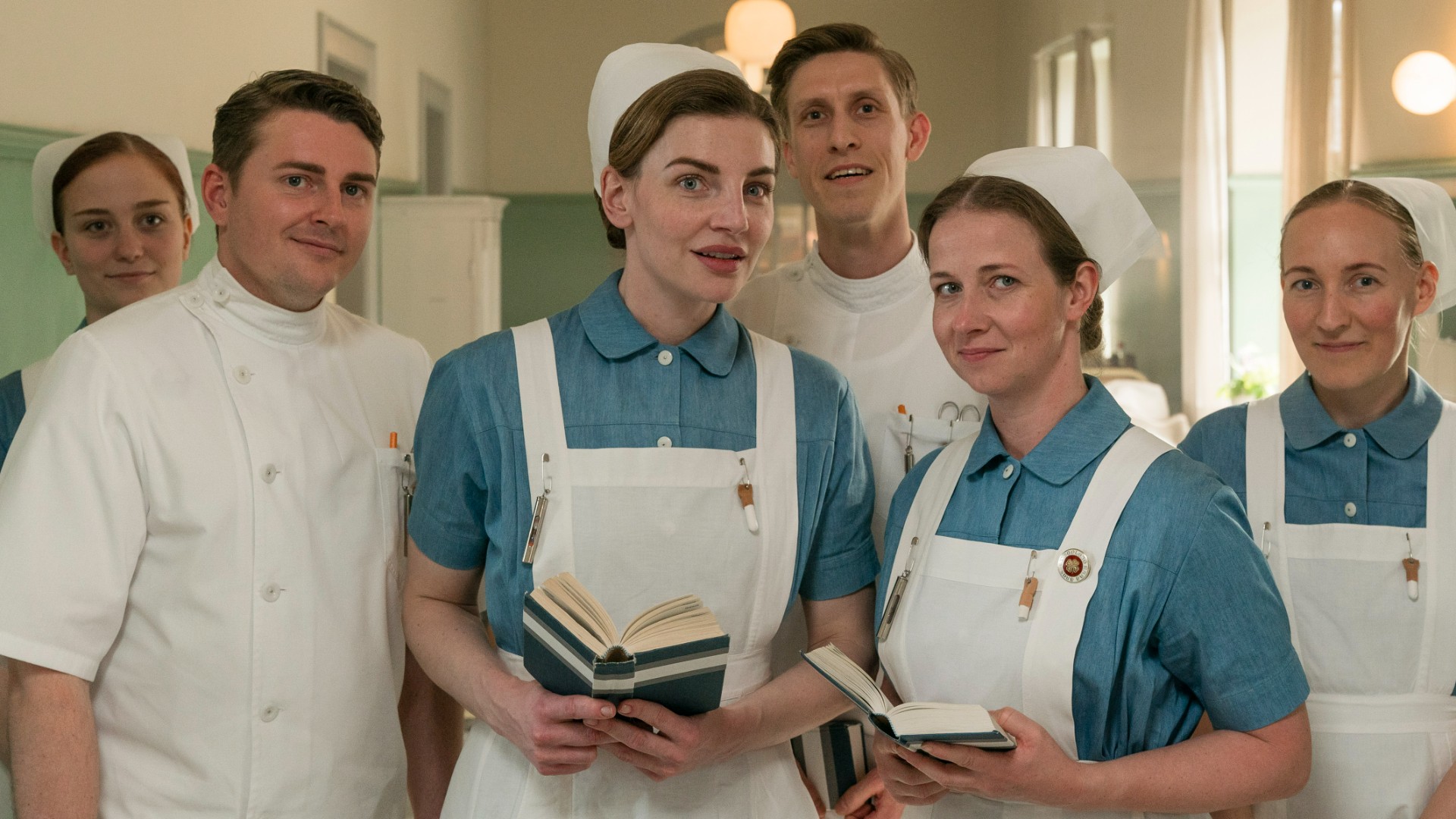 Badehotellet er slut: Men snart kommer ny sæson af anden dansk serie