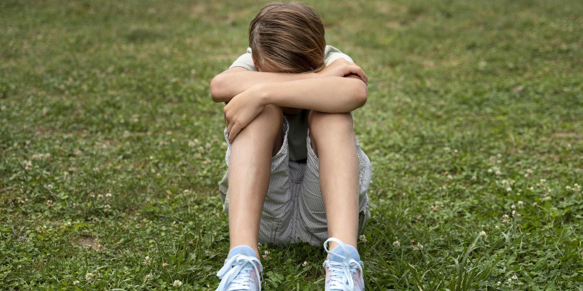 11-årig dreng voldtaget i frikvarter – tvunget i skole med sin overfaldsmand