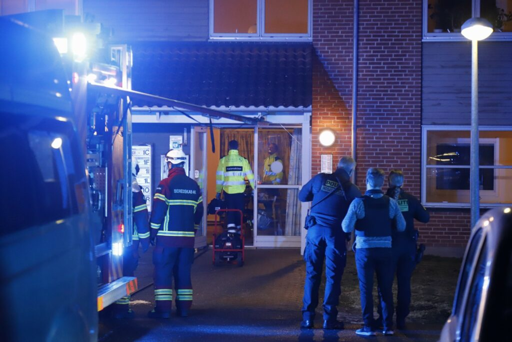 Brand i lejlighed: 67-årig brændte inde og døde