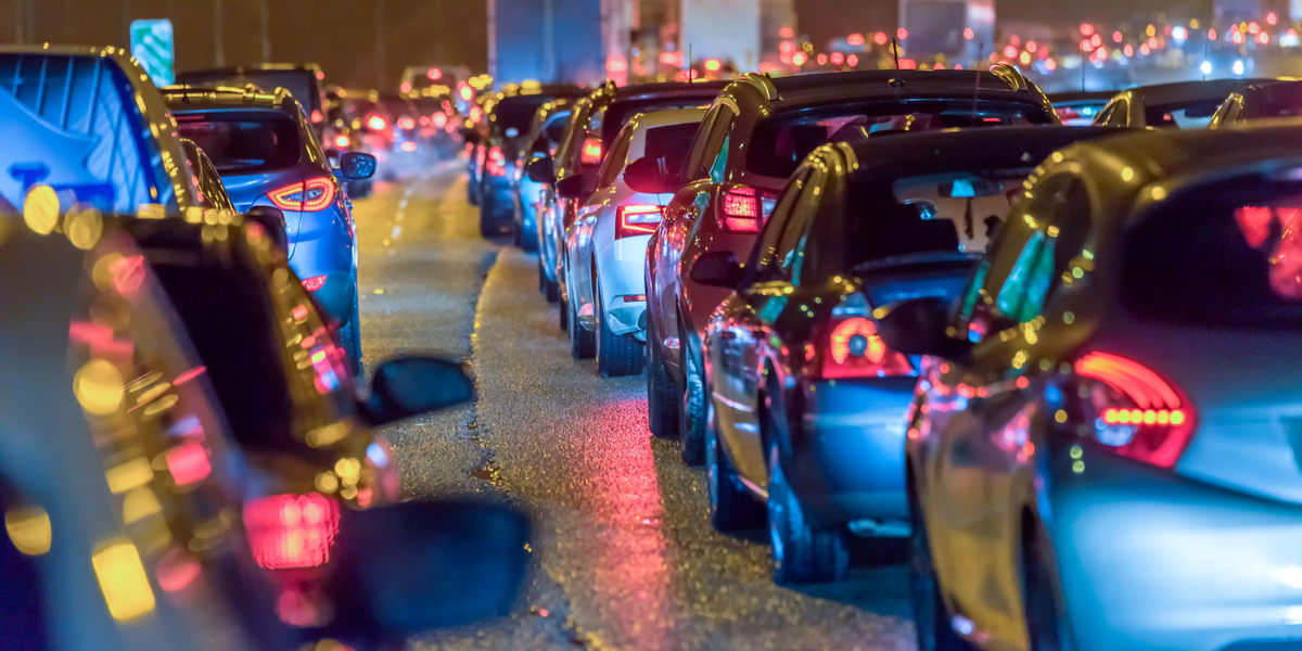 1 time og 30 minutters kø på motorvej – uheld skaber kaos