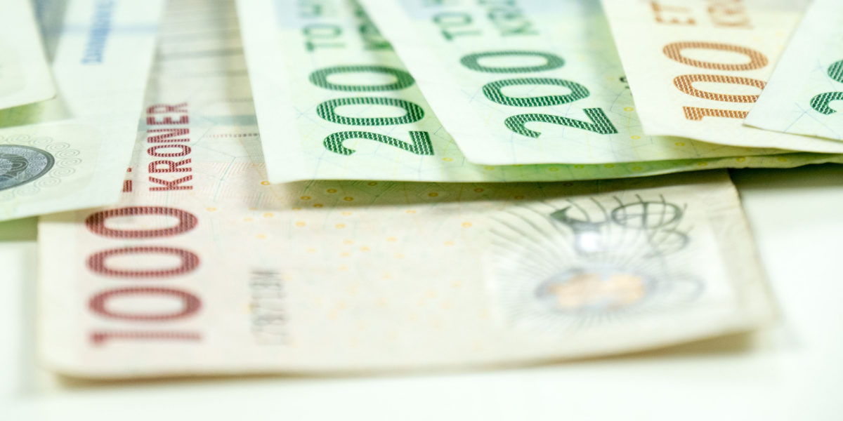10 år efter bankkrak: Nu får investorer penge tilbage